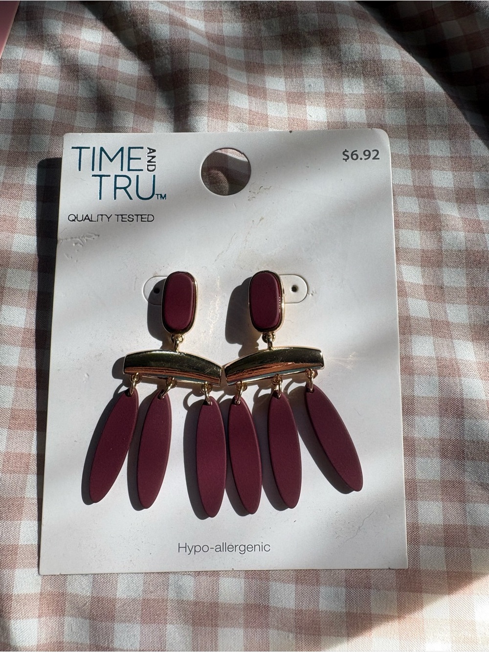 Time and Tru Maroon and Gold Dangle Earrings